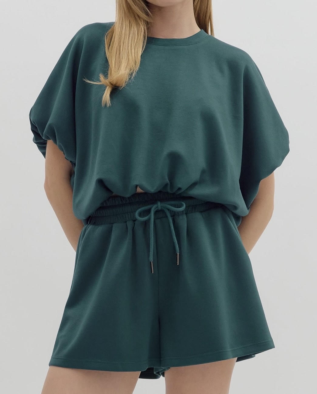 TEAL BUBBLE HEM PULLOVER SHORT SET