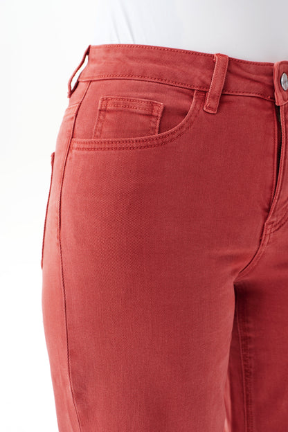 SUGAR CORAL MID RISE STRAIGHT FLARE LEG RAW HEM JEAN