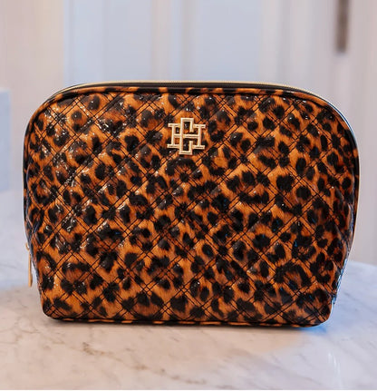 SPOTTED PATENT CAPRI LARGE POUCH