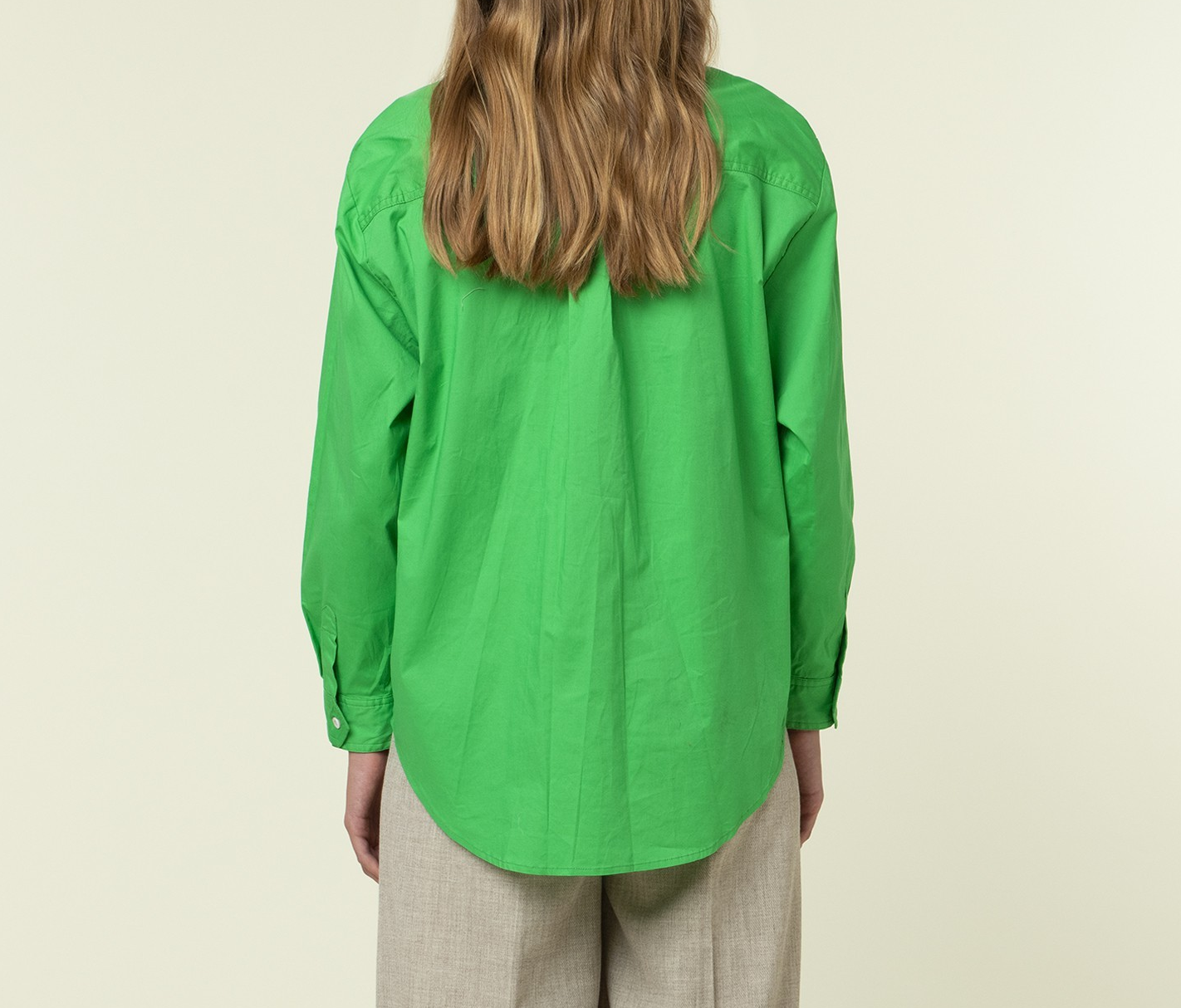 BRIGHT GREEN LONG SLEEVE BUTTON UP TOP