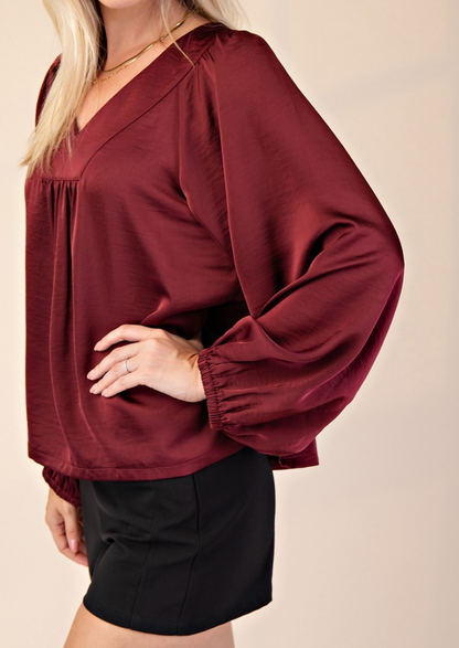BURGUNDY VNECK WITH PLACKET TOP